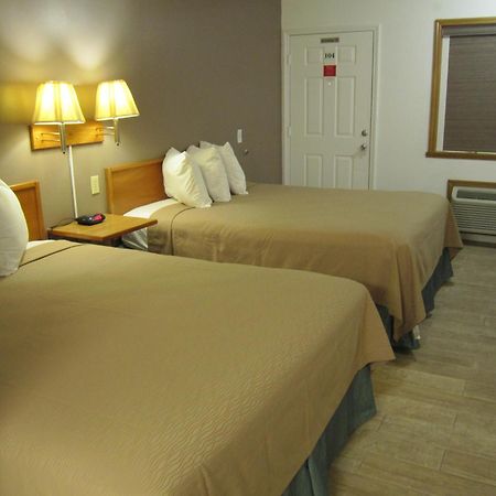 Cassville Budget Inn Bagian luar foto